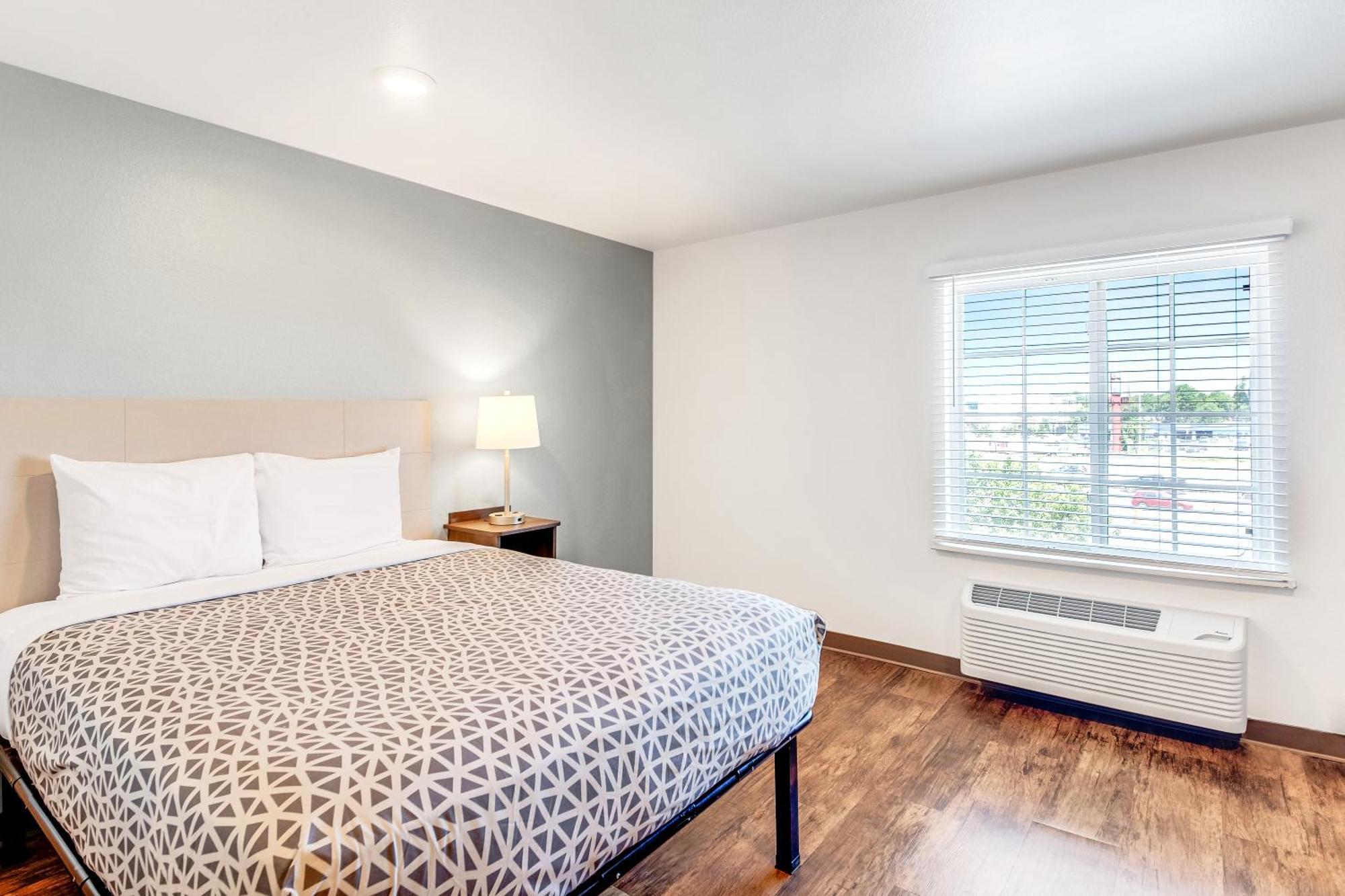 Woodspring Suites Austin North I-35 Екстериор снимка