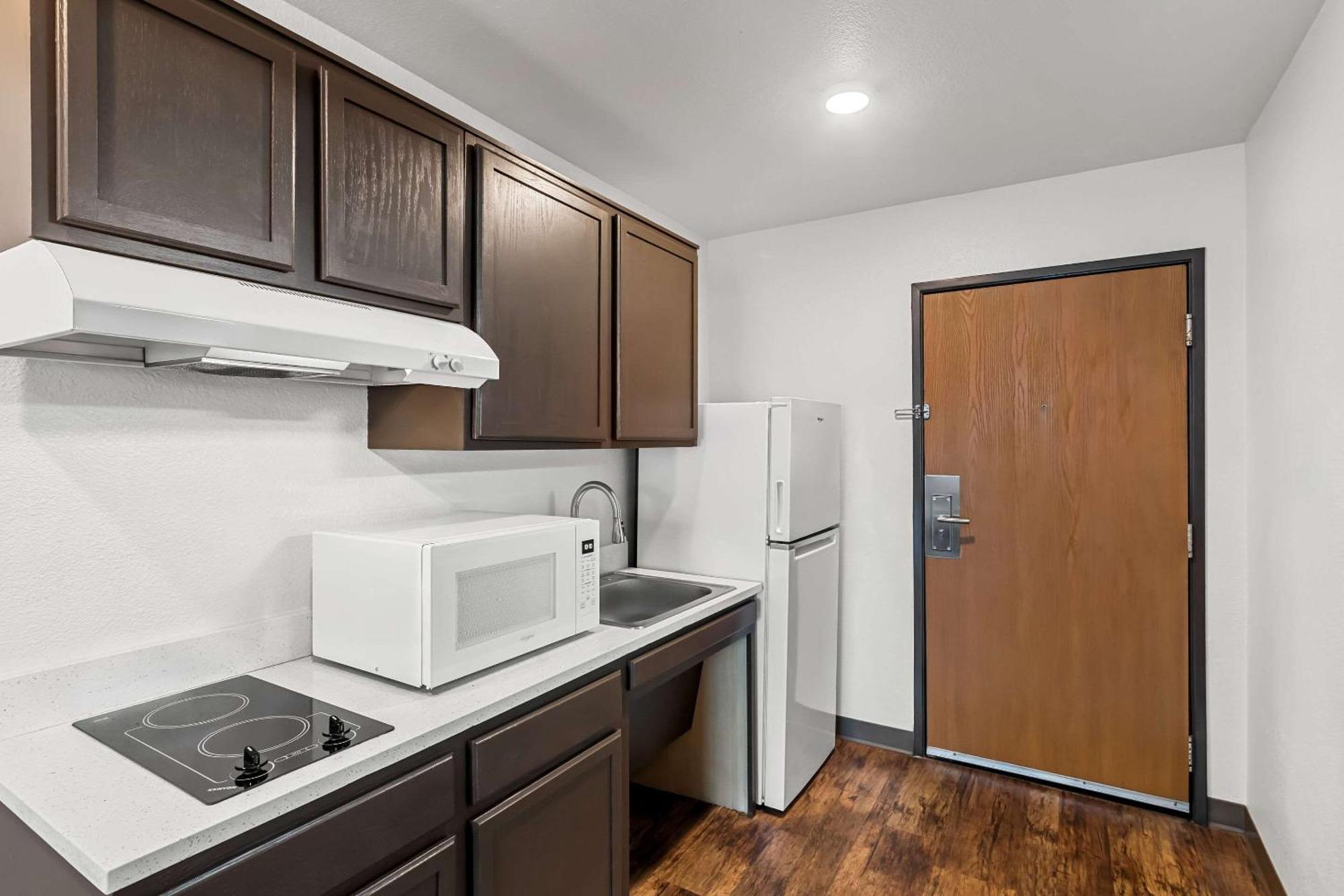 Woodspring Suites Austin North I-35 Екстериор снимка